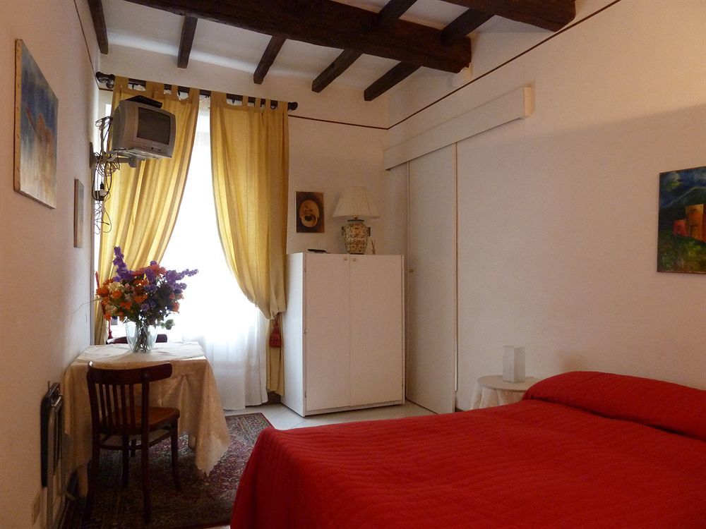 Bed and Breakfast Bb Santa Rosa Viterbo Exterior foto