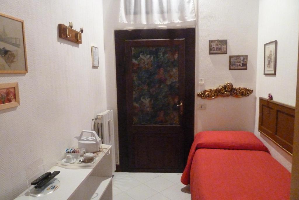 Bed and Breakfast Bb Santa Rosa Viterbo Zimmer foto